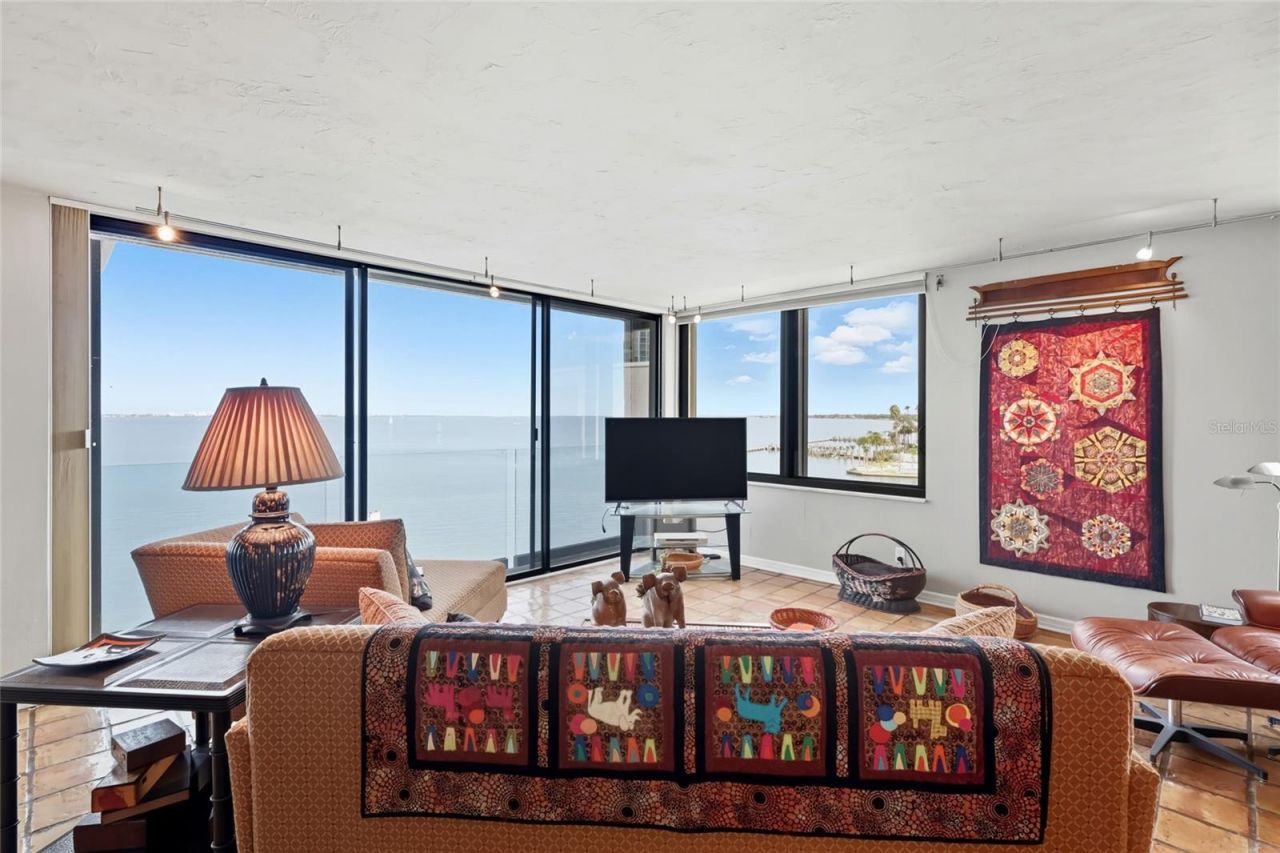 97 Sunset Drive, Unit 501, Sarasota, FL 34236 Photo