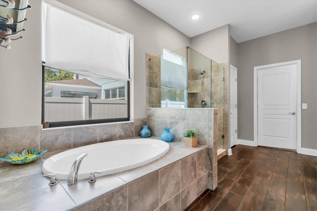 2516 W Curtis Street, Tampa, FL 33614 Photo