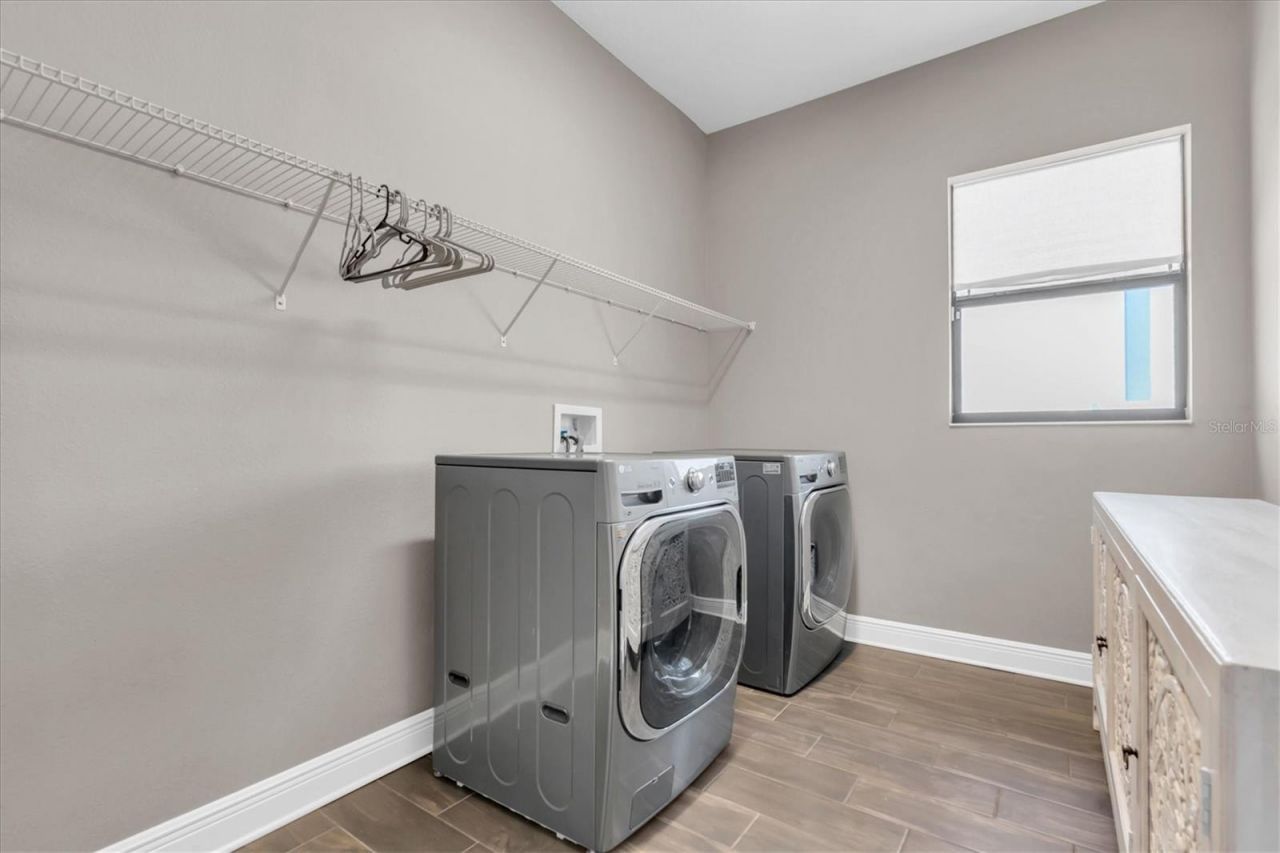 2516 W Curtis Street, Tampa, FL 33614 Photo