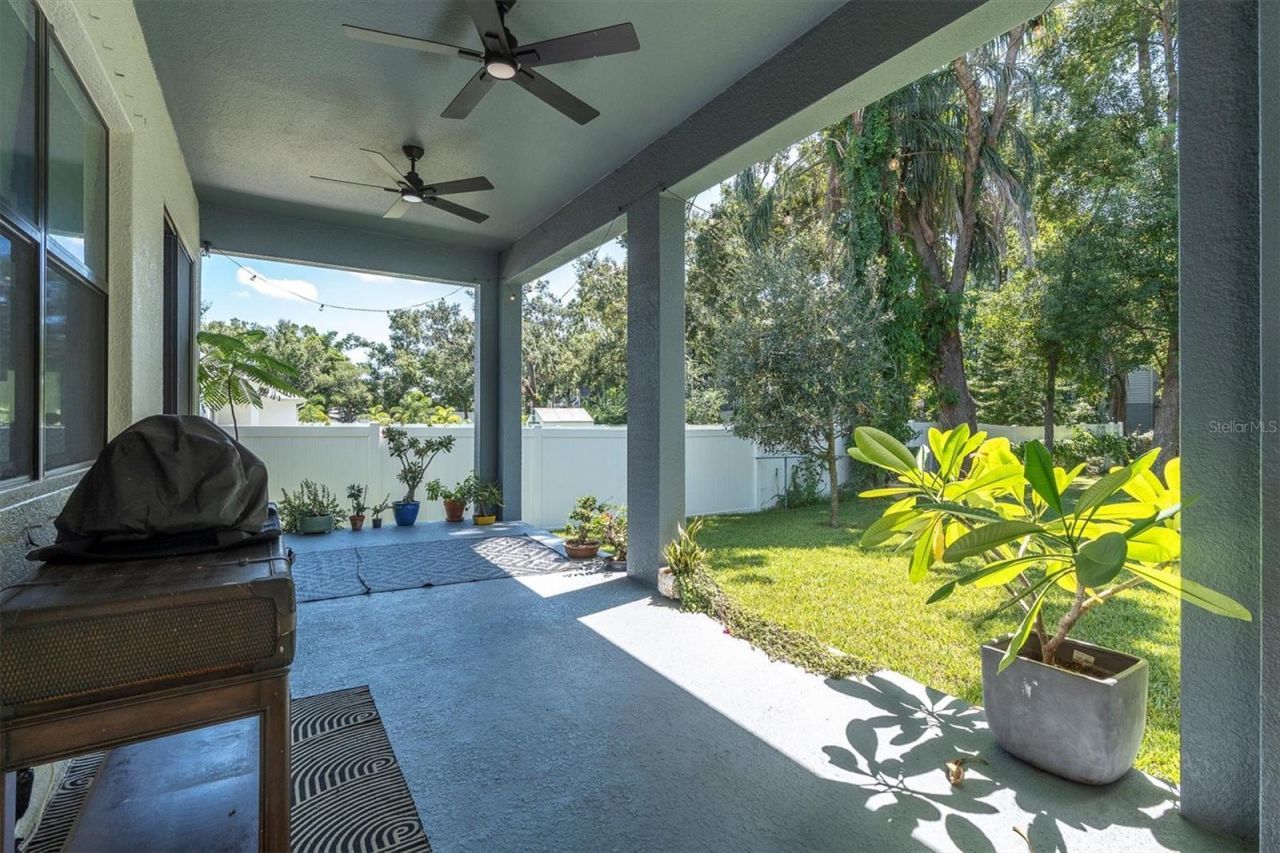 2516 W Curtis Street, Tampa, FL 33614 Photo