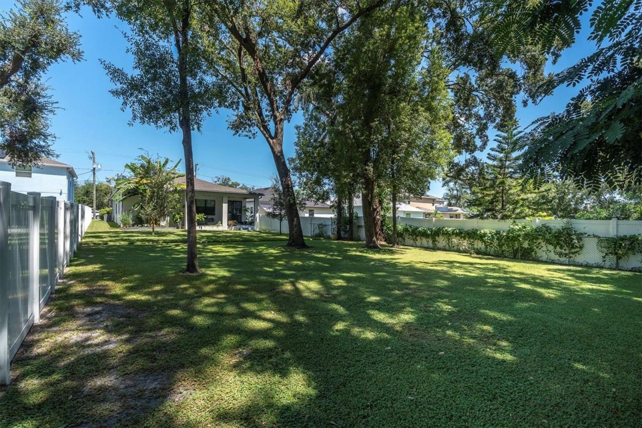 2516 W Curtis Street, Tampa, FL 33614 Photo