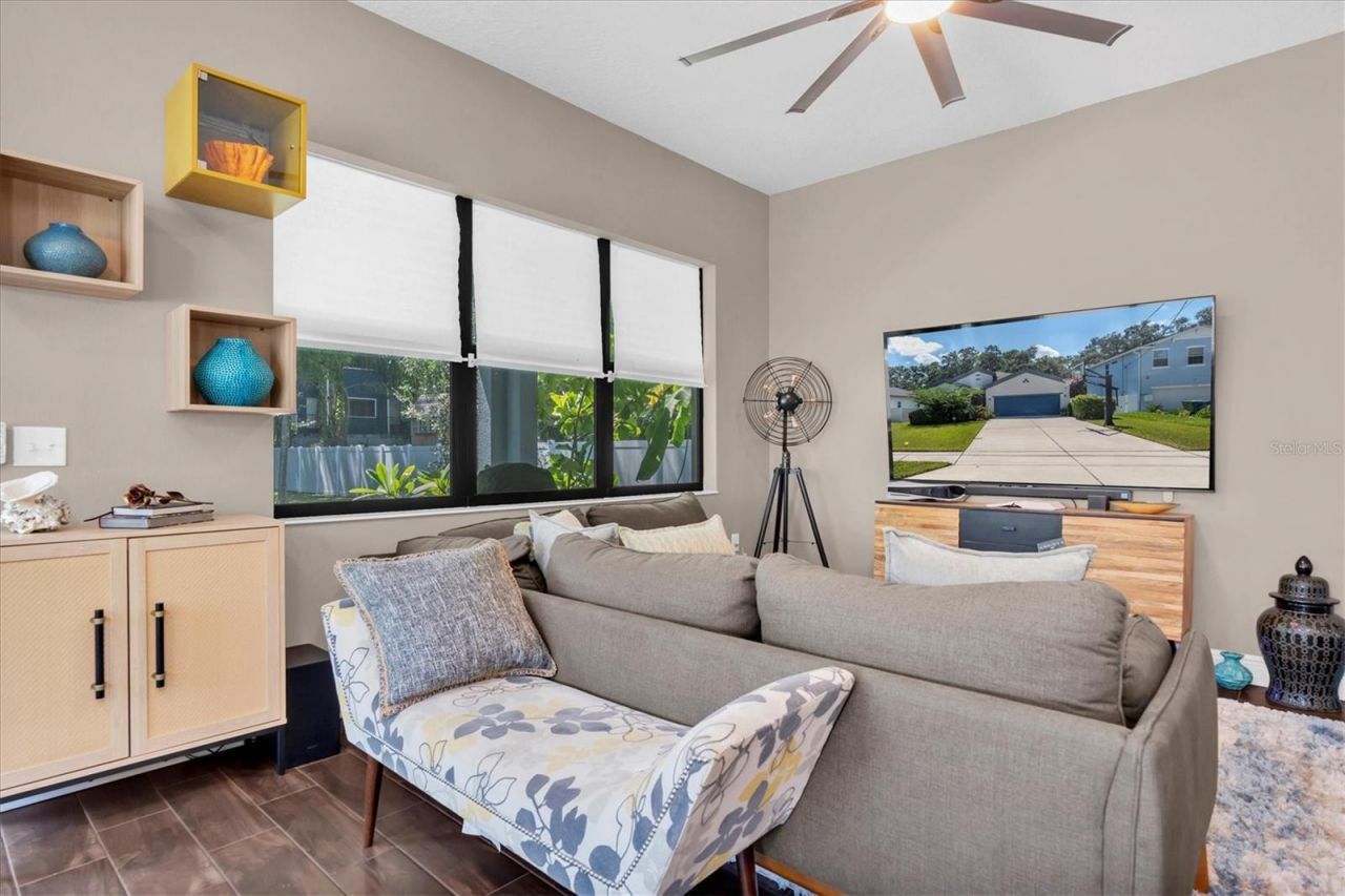 2516 W Curtis Street, Tampa, FL 33614 Photo