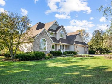 406 7th Street NW, Hinckley, MN 55037