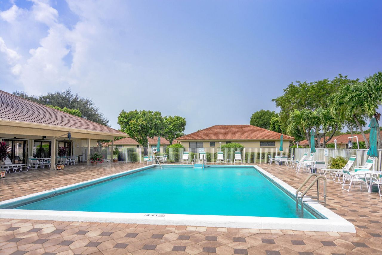 4580 Laurel Tree Road, Unit A, Boynton Beach, FL 33436 Photo