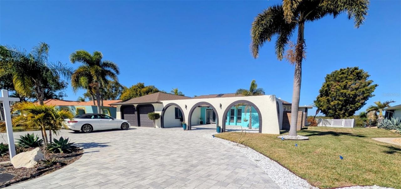 4063 Marine Parkway, New Port Richey, FL 34652 Photo