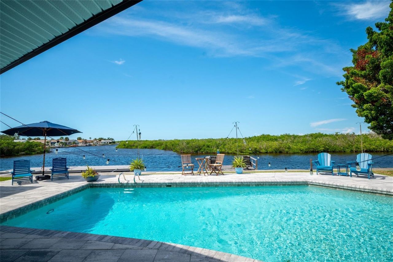 4063 Marine Parkway, New Port Richey, FL 34652 Photo