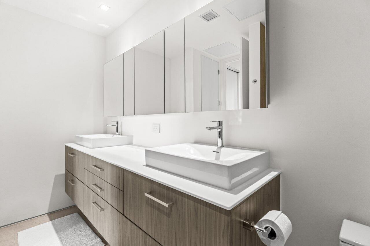 300 S Australian Avenue, Unit 1104, West Palm Beach, FL 33401 Photo