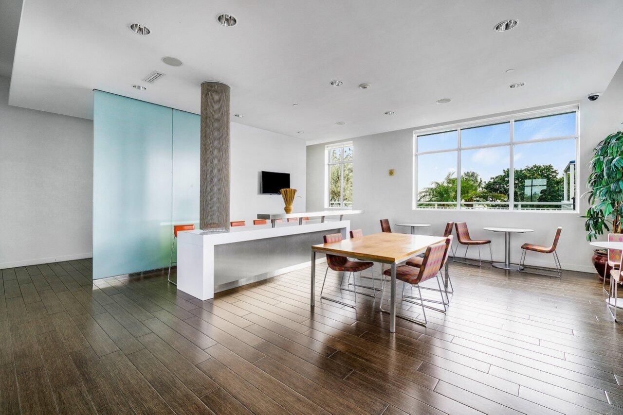 300 S Australian Avenue, Unit 1104, West Palm Beach, FL 33401 Photo