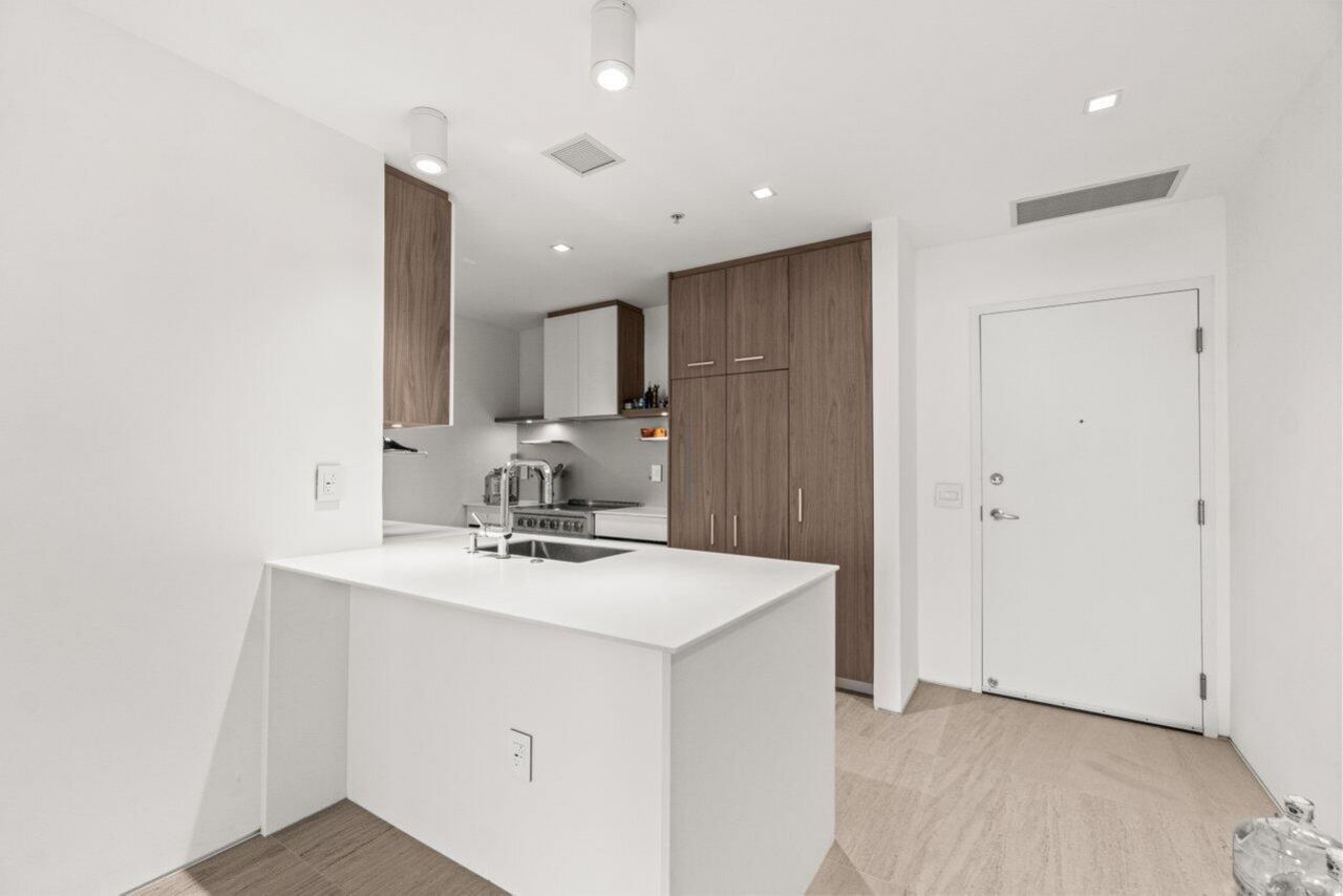 300 S Australian Avenue, Unit 1104, West Palm Beach, FL 33401 Photo