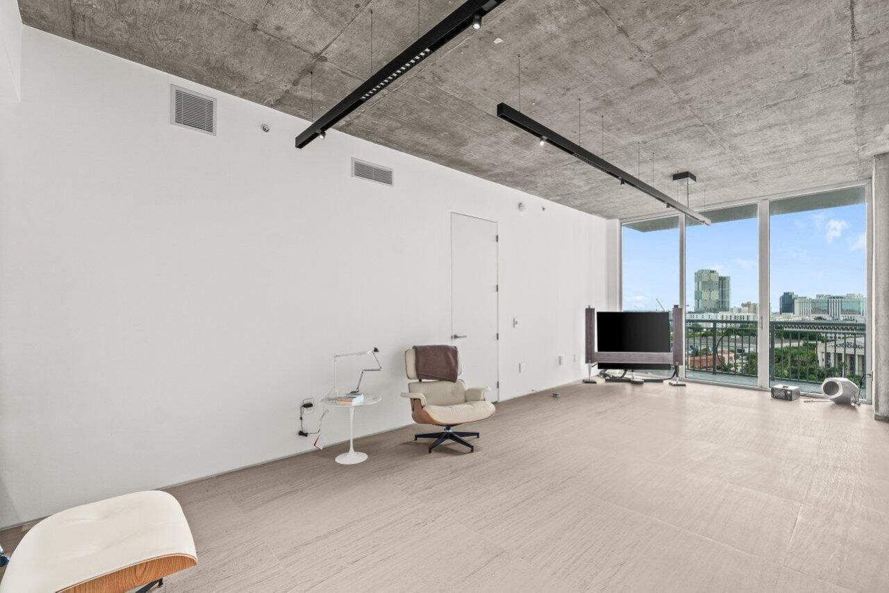 300 S Australian Avenue, Unit 1104, West Palm Beach, FL 33401 Photo