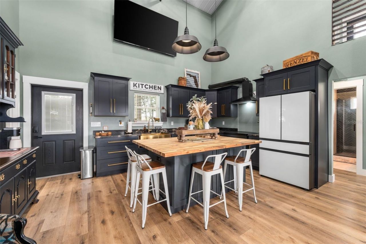 23220 NW 27th St, Morriston, FL 32668 Photo