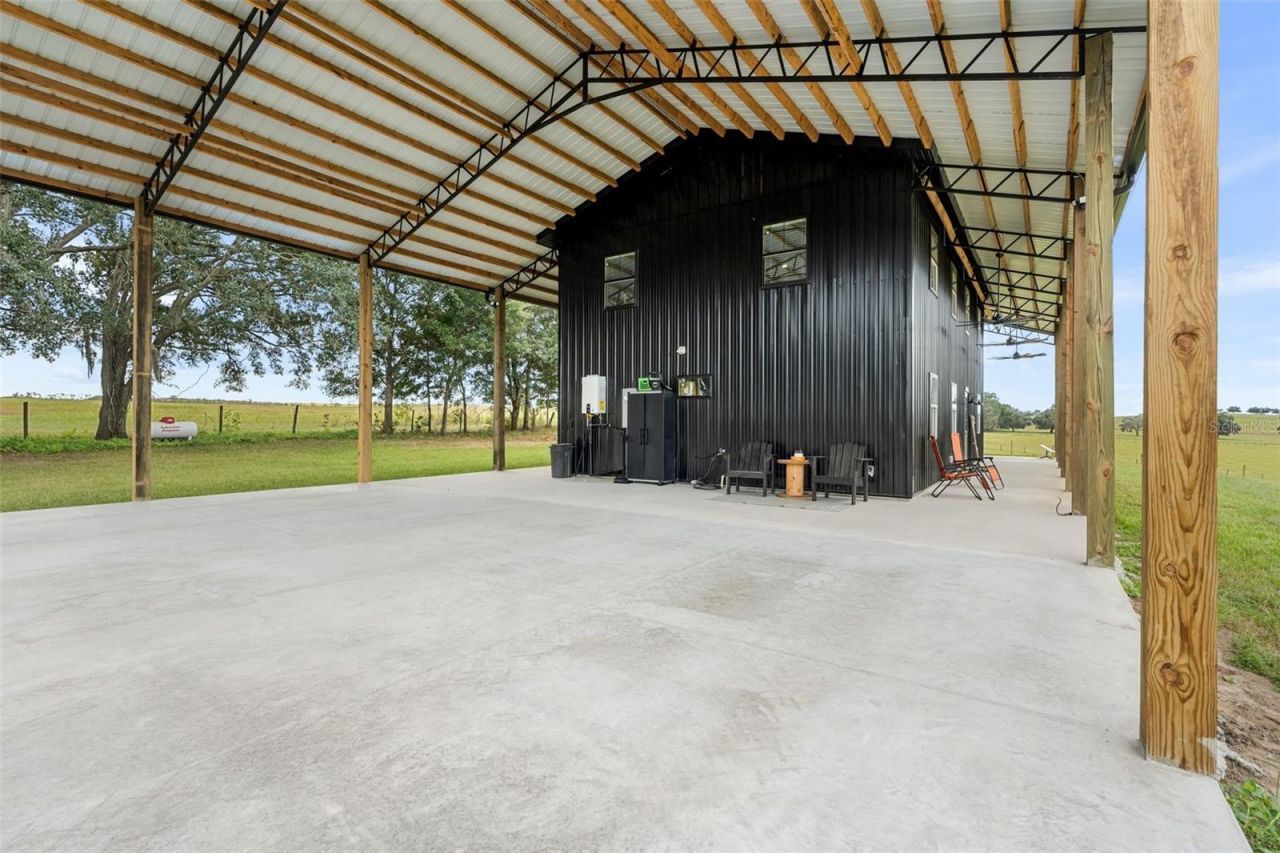 23220 NW 27th St, Morriston, FL 32668 Photo