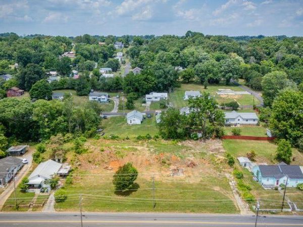 423 E Bernard Avenue, Greeneville, TN 37745