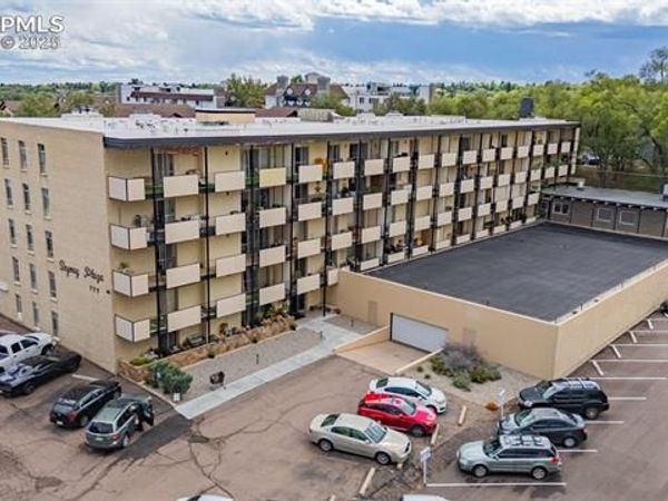777 Saturn Drive, Unit 301, Colorado Springs, CO 80905