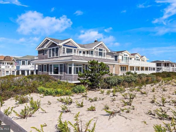 5 NINTH, BEACH HAVEN, NJ 08008