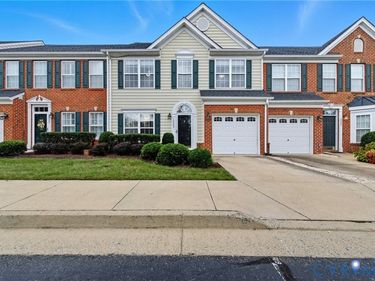 10605 Gate House Court, Glen Allen, VA 23059