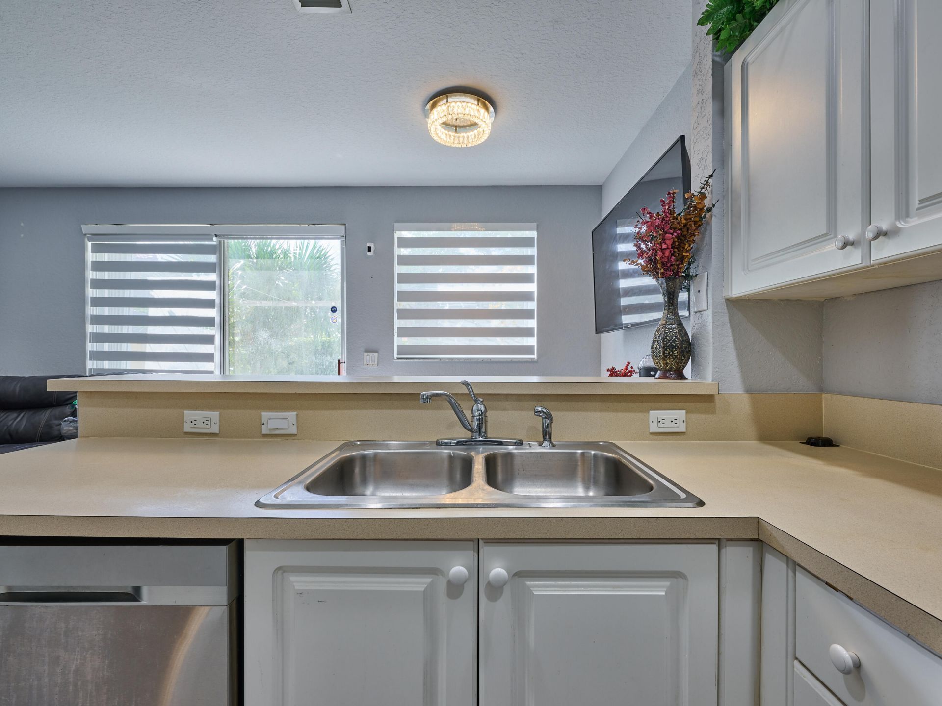 4750 NW 117th Avenue, Coral Springs, FL 33076 Photo