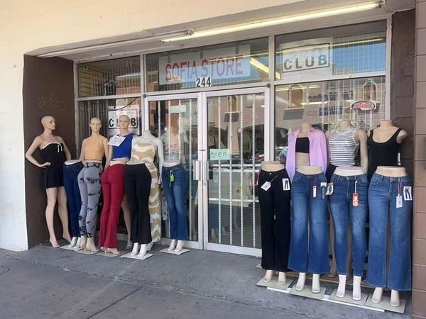 244 E 1st St, Calexico, CA 92231