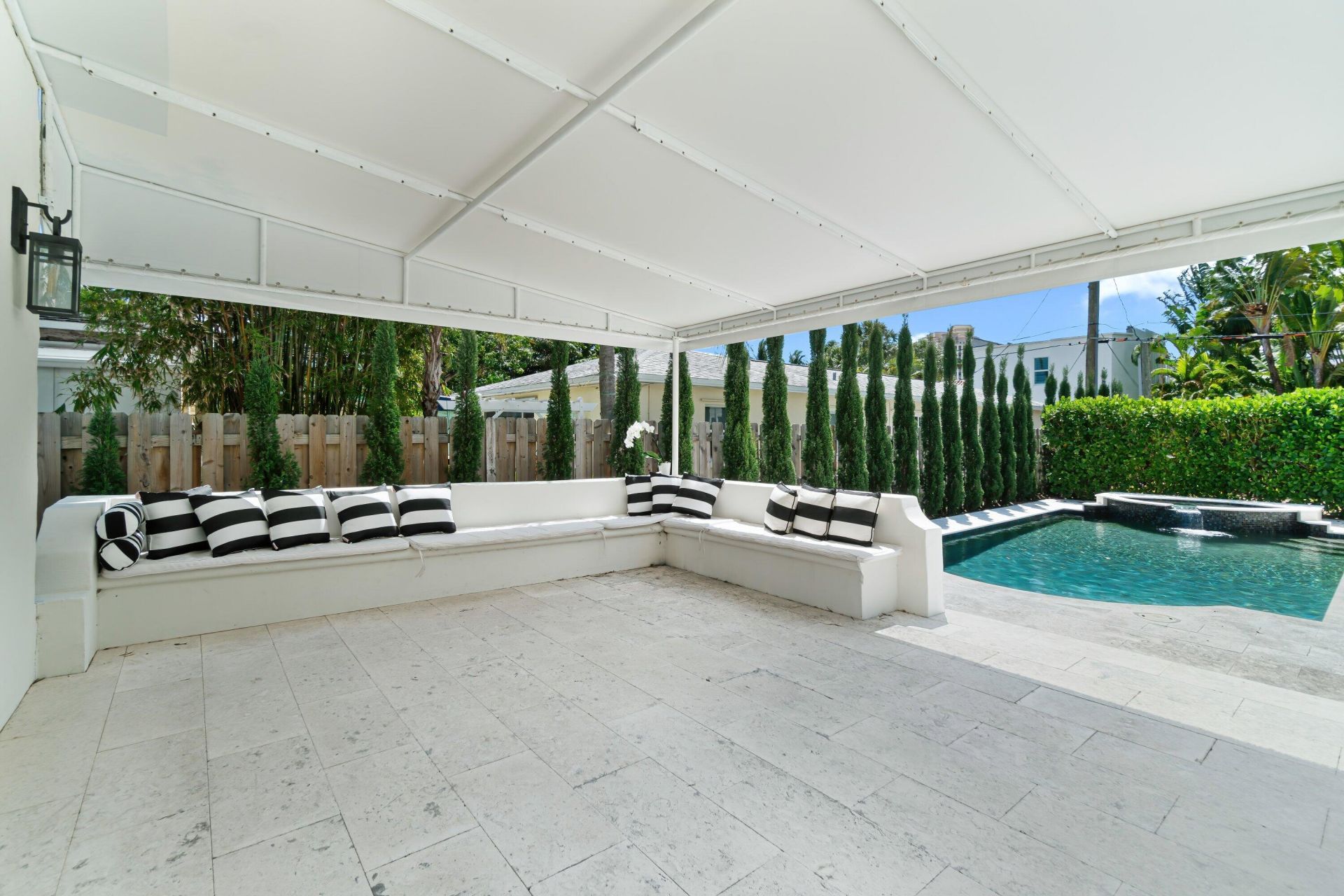 224 10th Street, West Palm Beach, FL 33401 Photo