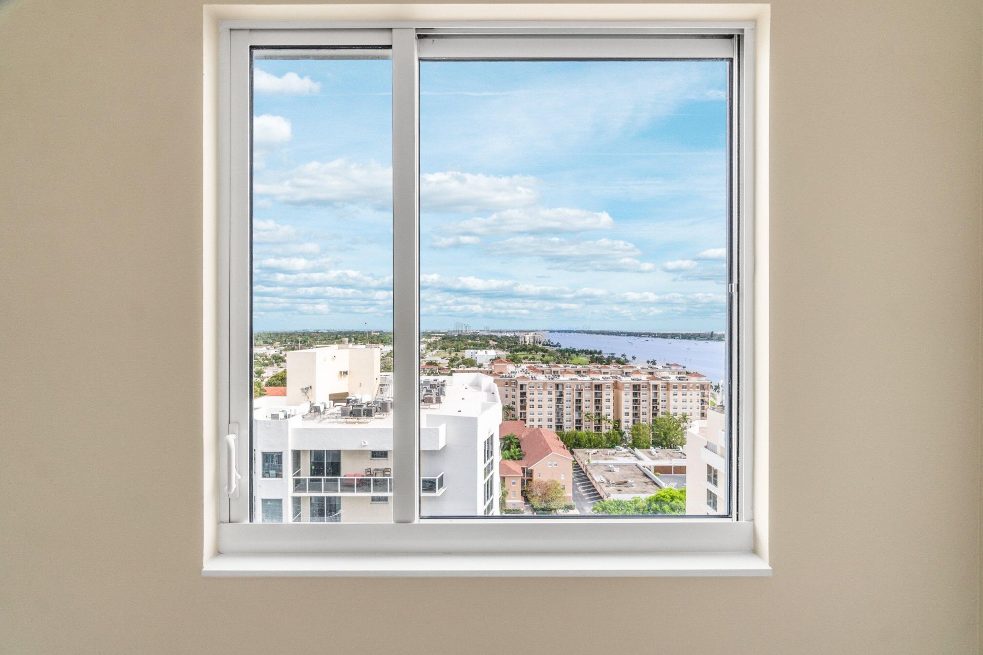 1551 N Flagler Drive, Unit Ph3, West Palm Beach, FL 33401 Photo