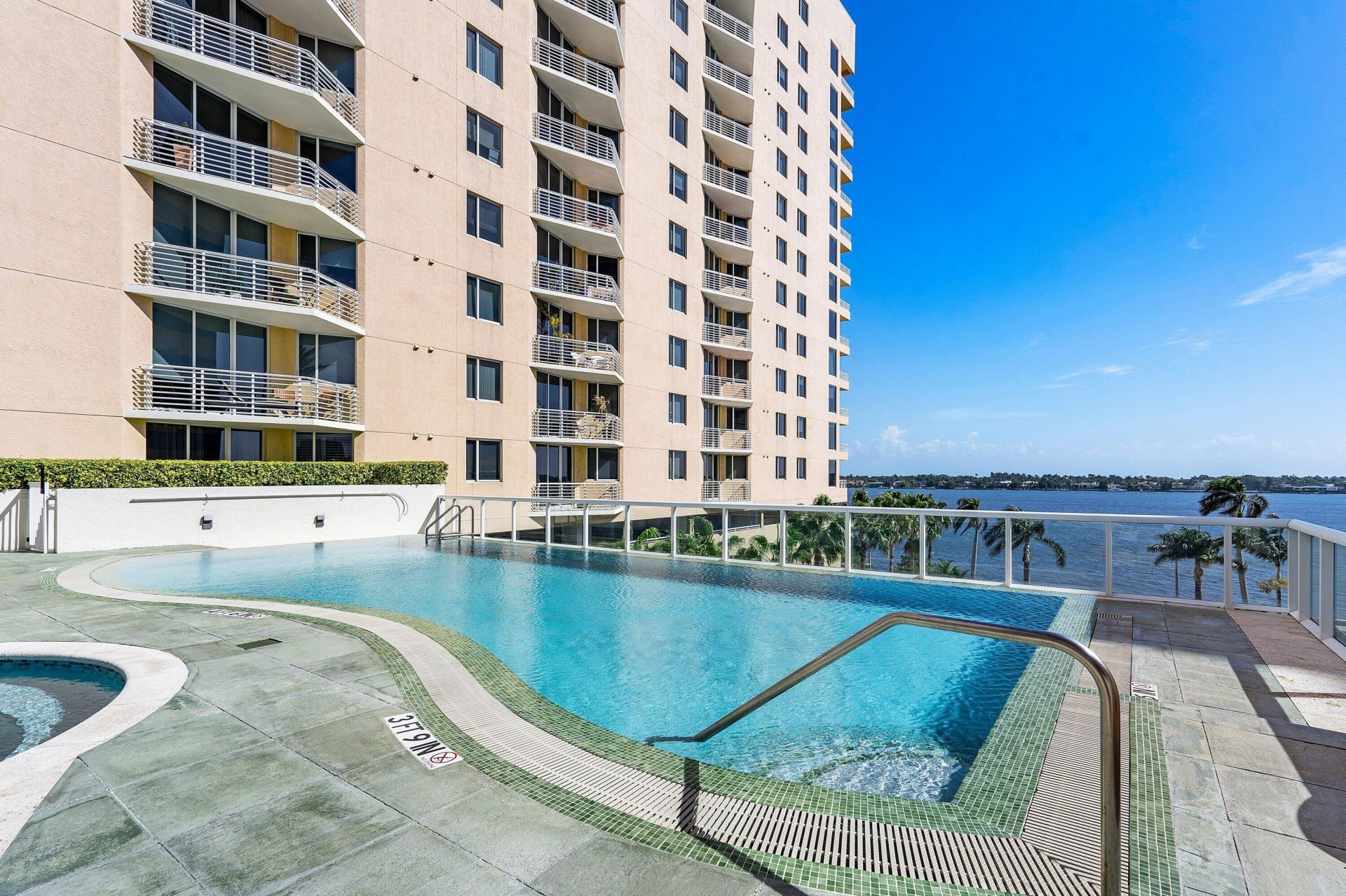 1551 N Flagler Drive, Unit Ph3, West Palm Beach, FL 33401 Photo