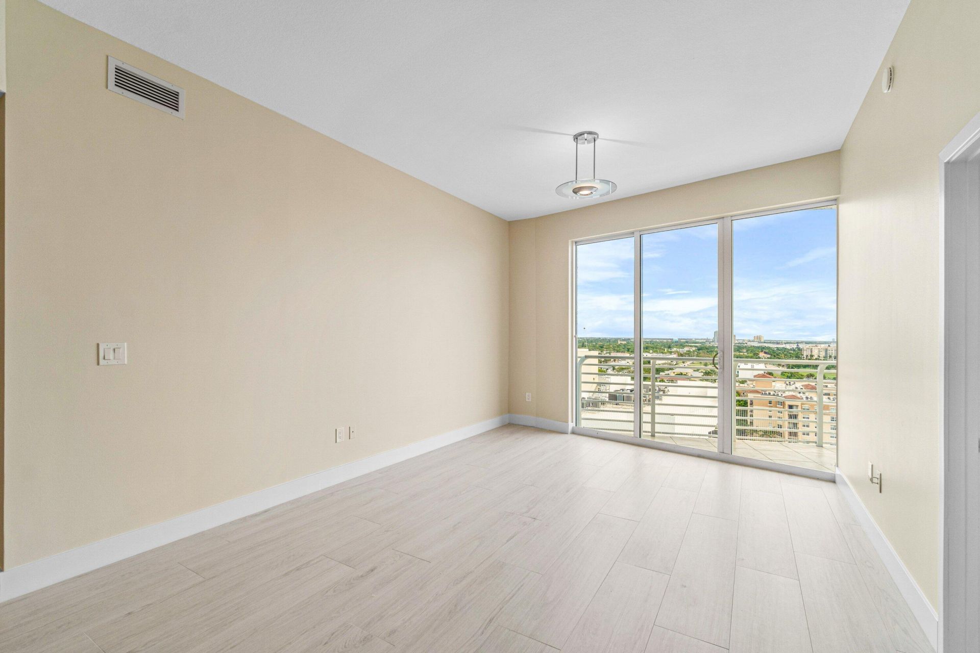 1551 N Flagler Drive, Unit Ph3, West Palm Beach, FL 33401 Photo