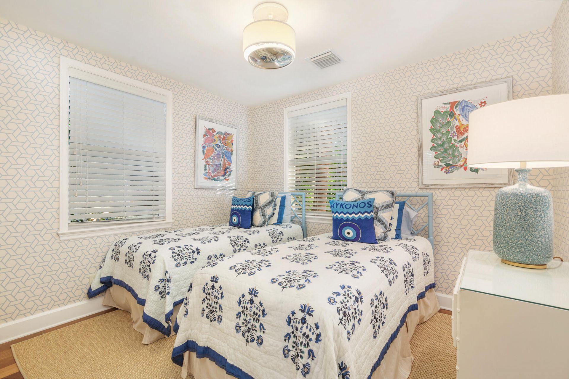 357 Seabreeze Avenue, Palm Beach, FL 33480 Photo