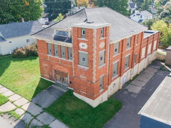 208 Cherry Street, Iron River, MI 49935