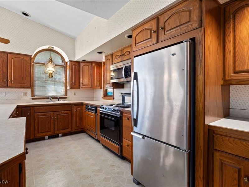 721 Laurel Avenue, Marblehead, OH 43440 Photo 14