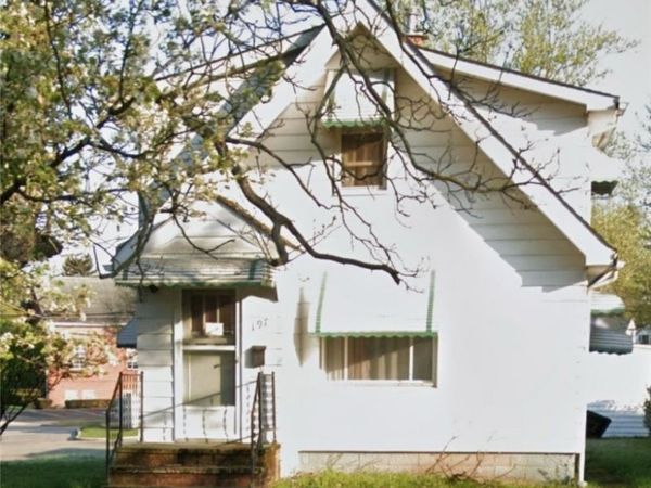 197 Columbus Street, Bedford, OH 44146