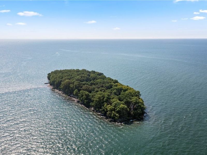 Mouse Island, Port Clinton, OH 43452 Photo 2
