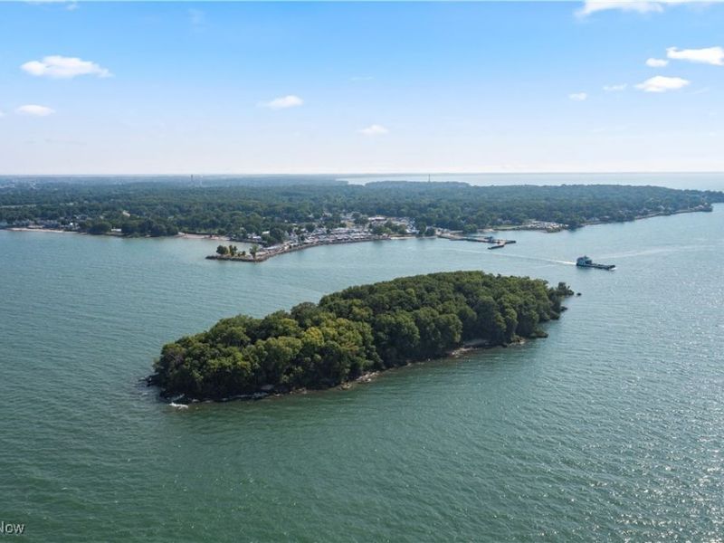 Mouse Island, Port Clinton, OH 43452 Photo 7