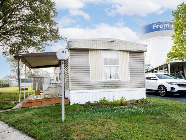 1730 Port Clinton Rd, Unit 33, Fremont, OH 43420