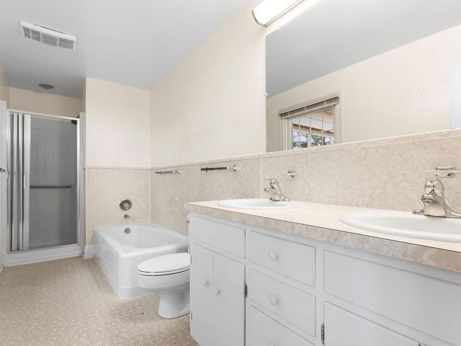 Property Image 86