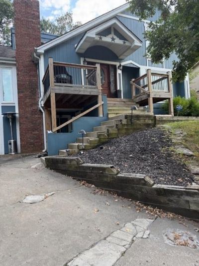 201 NW Hackberry Street, Lees Summit, MO 64064 Main Photo