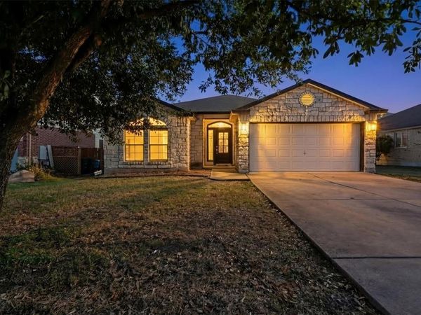 394 Verano CIR, Kyle, TX 78640