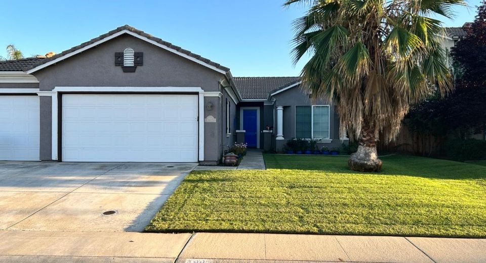 1983 Milan Way, Lincoln, CA 95648 Photo