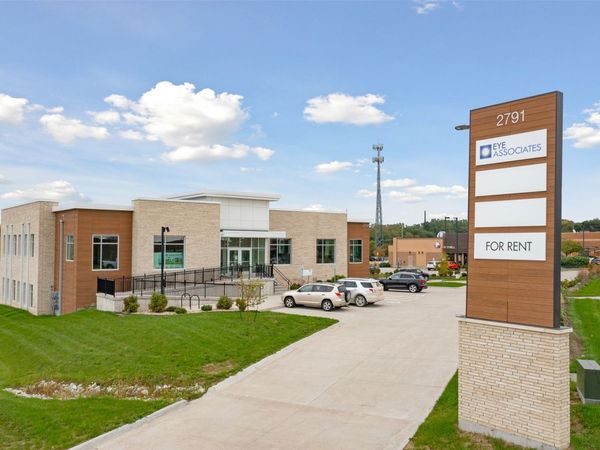 2791 Heartland Drive, Unit 201, Coralville, IA 52241