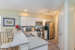 478 Pinehurst Ln. photo 4