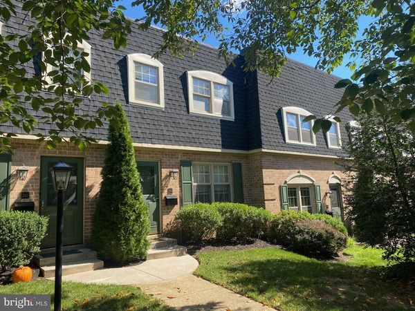 203 BLOOMINGDALE AVENUE, WAYNE, PA 19087