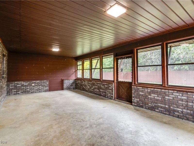 110 S Kansas Road, Orrville, OH 44667 Photo 10