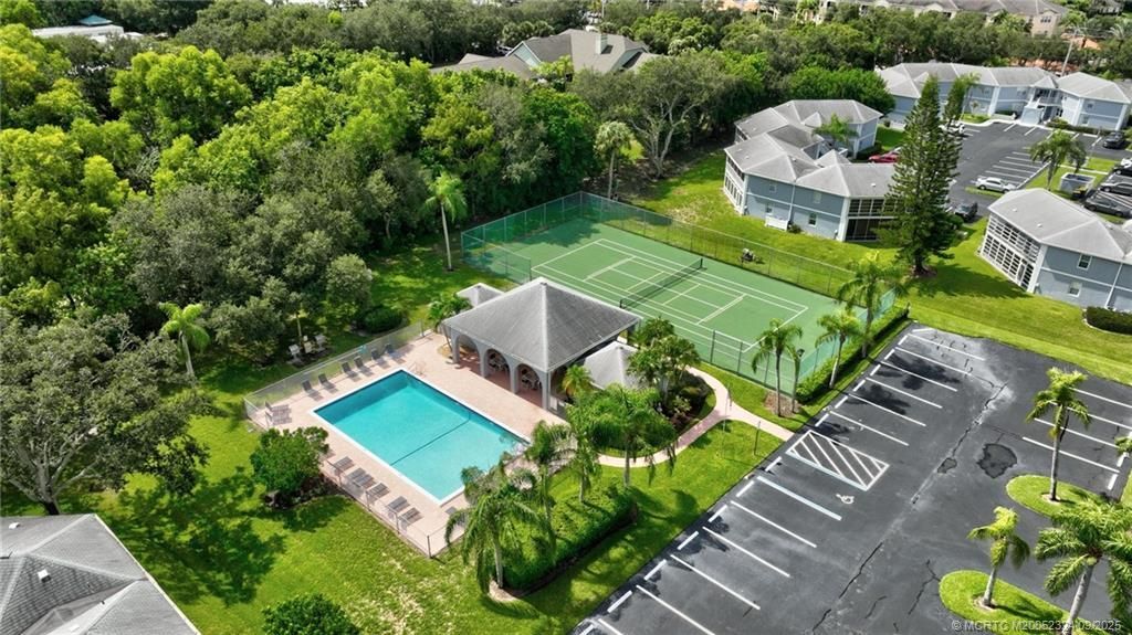 3260 SE Aster Lane, Unit I241, Stuart, FL 34994 Photo