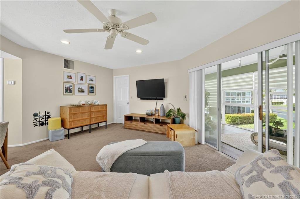 3260 SE Aster Lane, Unit I241, Stuart, FL 34994 Photo