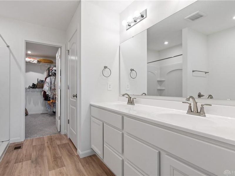 140 Kenneth Hamilton Way, Yellow Springs, OH 45387 Photo 13