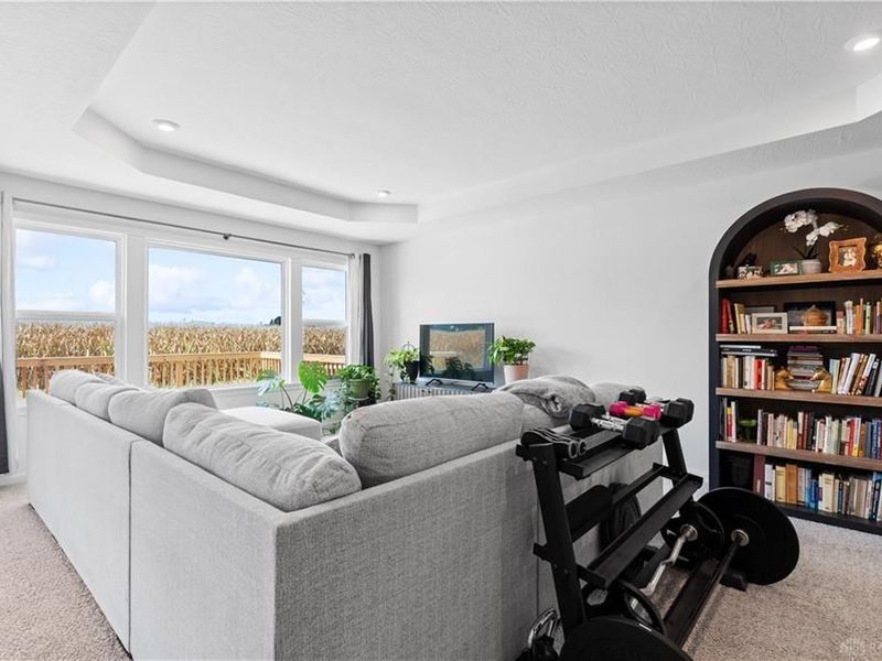 140 Kenneth Hamilton Way, Yellow Springs, OH 45387 Photo 5