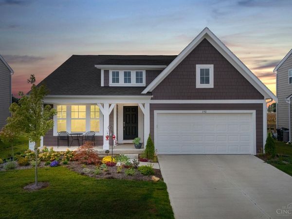 140 Kenneth Hamilton Way, Yellow Springs, OH 45387