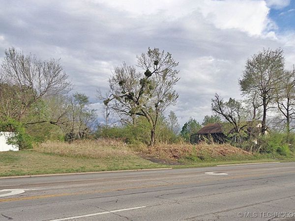 4901 S Muskogee Avenue , Tahlequah, OK 74464