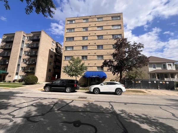314 Lathrop Avenue, Unit 507, Forest Park, IL 60130