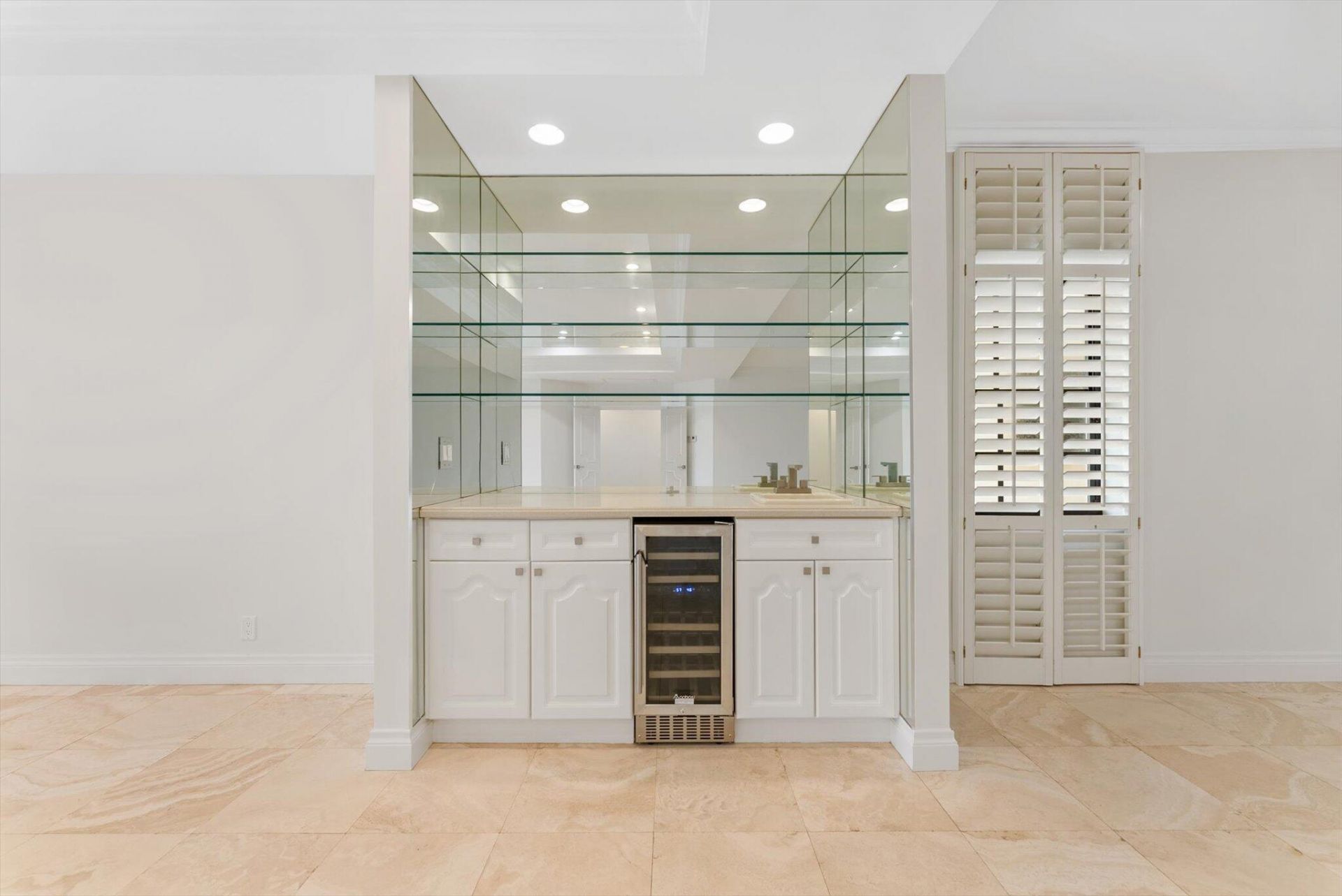 5841 N Ocean Boulevard, Unit F2, Ocean Ridge, FL 33435 Photo