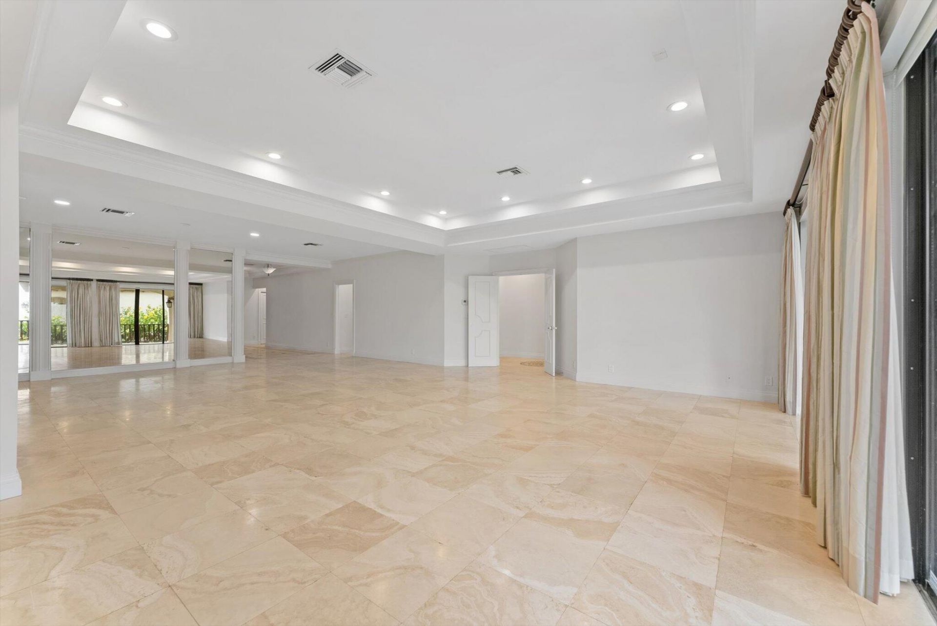 5841 N Ocean Boulevard, Unit F2, Ocean Ridge, FL 33435 Photo